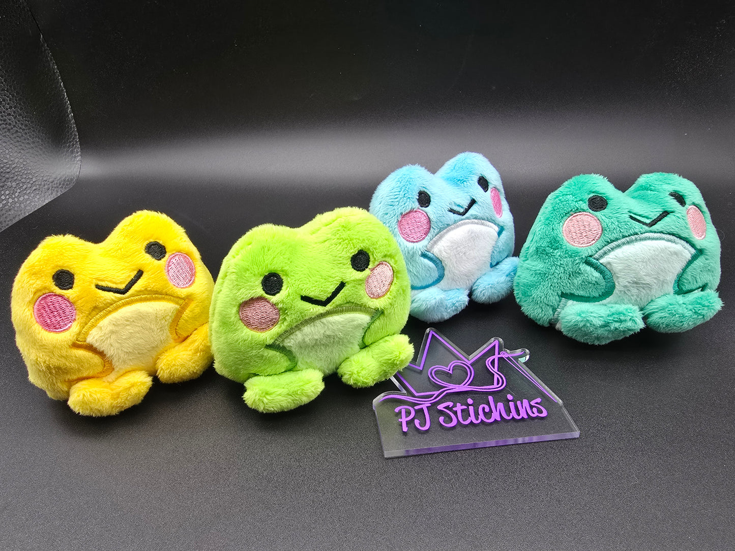 Plush - Rainbow Frogs