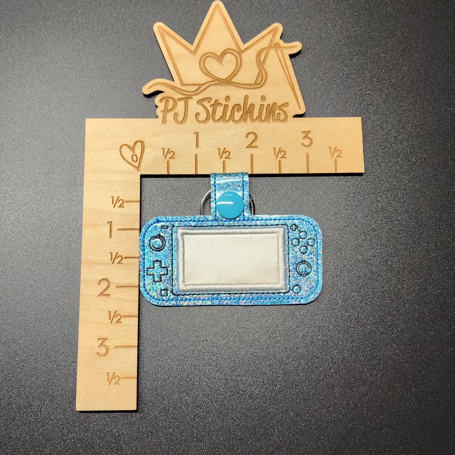 Keychain - Switch Lite