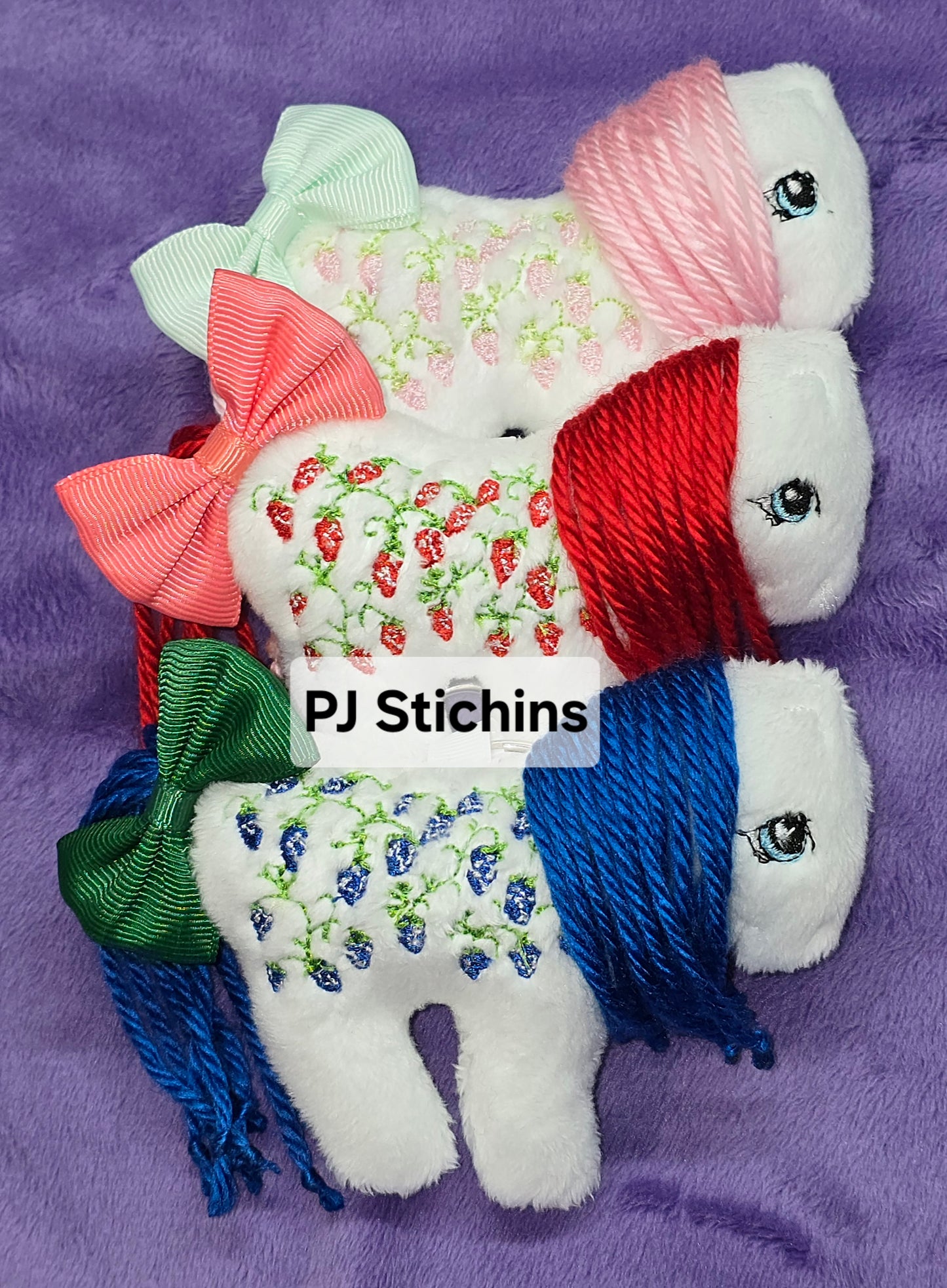Plush Pony Keychain - Sugarberry